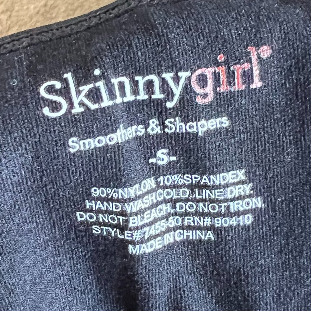 Skinnygirl Shaping Seamless Cami - Picture 2 of 5